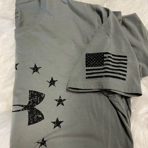 Men’s UA L HeatGear green T-shirt